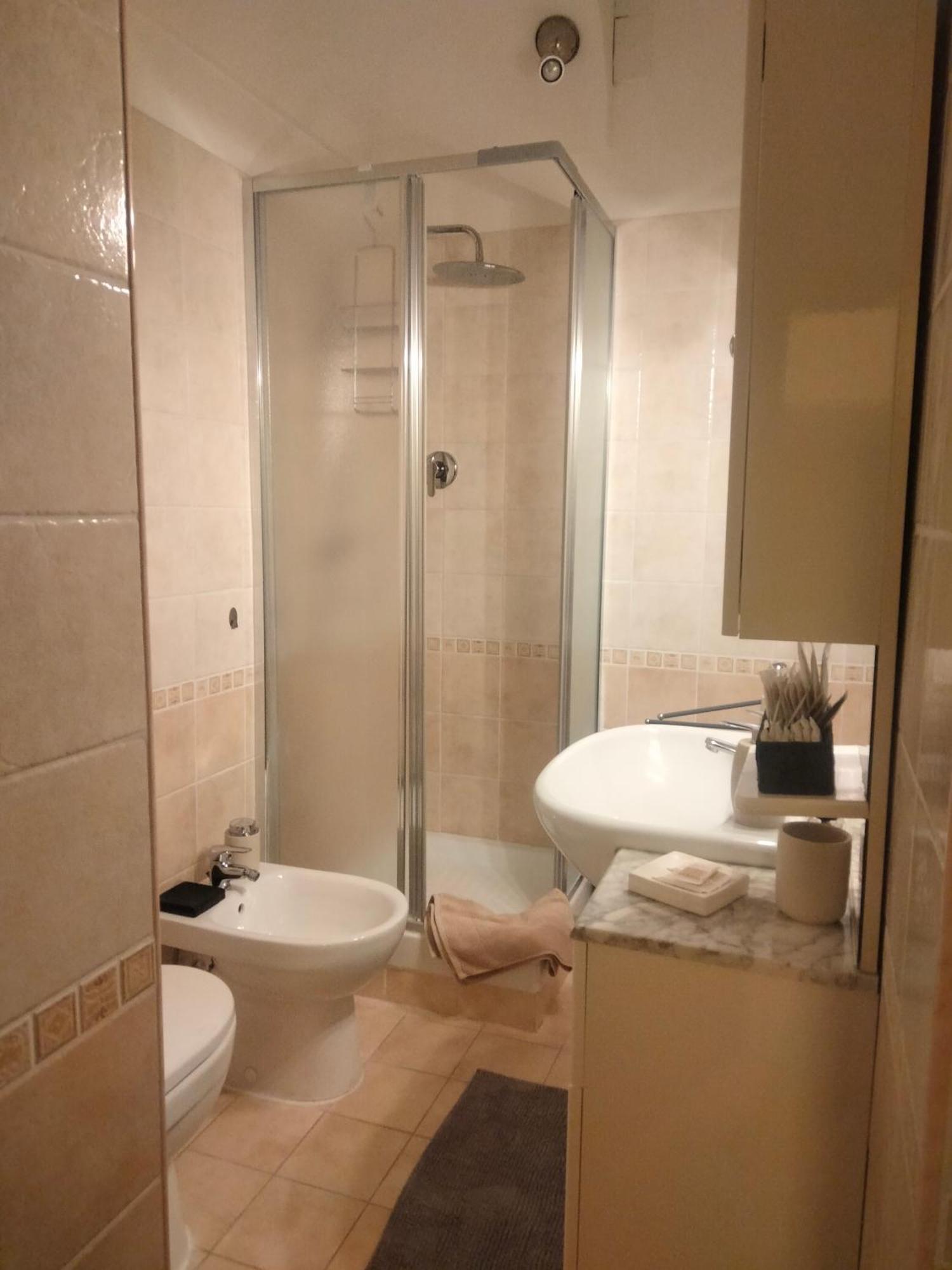 Casa Vacanze Pitta Tivoli Bagian luar foto