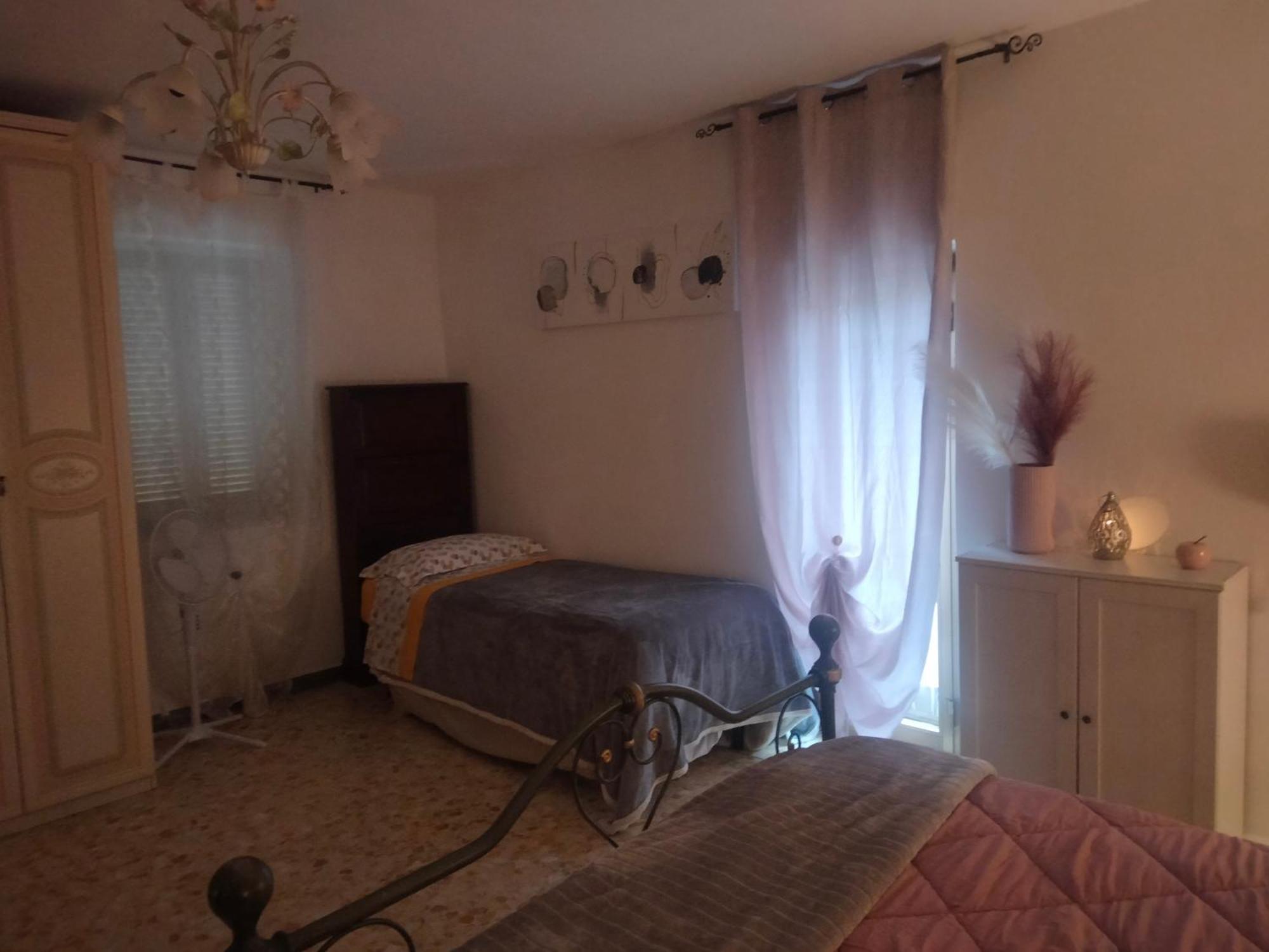 Casa Vacanze Pitta Tivoli Bagian luar foto
